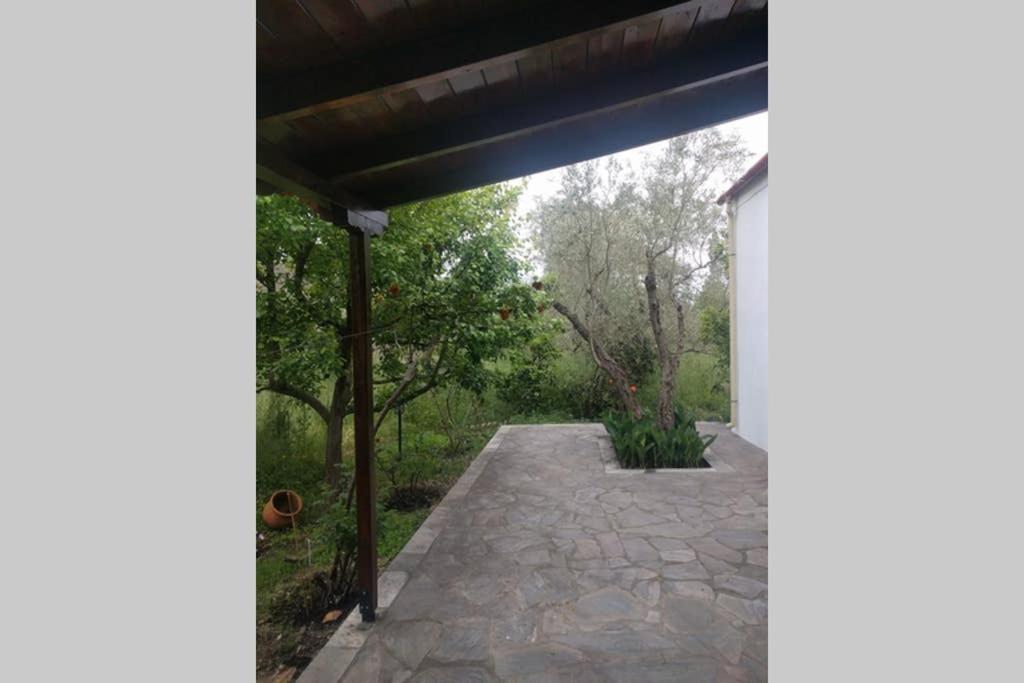 Irinis Cottage Kala Nera Luaran gambar