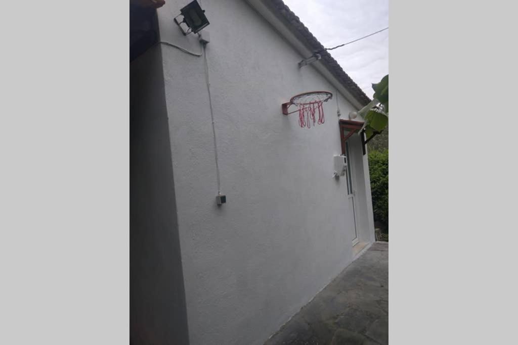 Irinis Cottage Kala Nera Luaran gambar